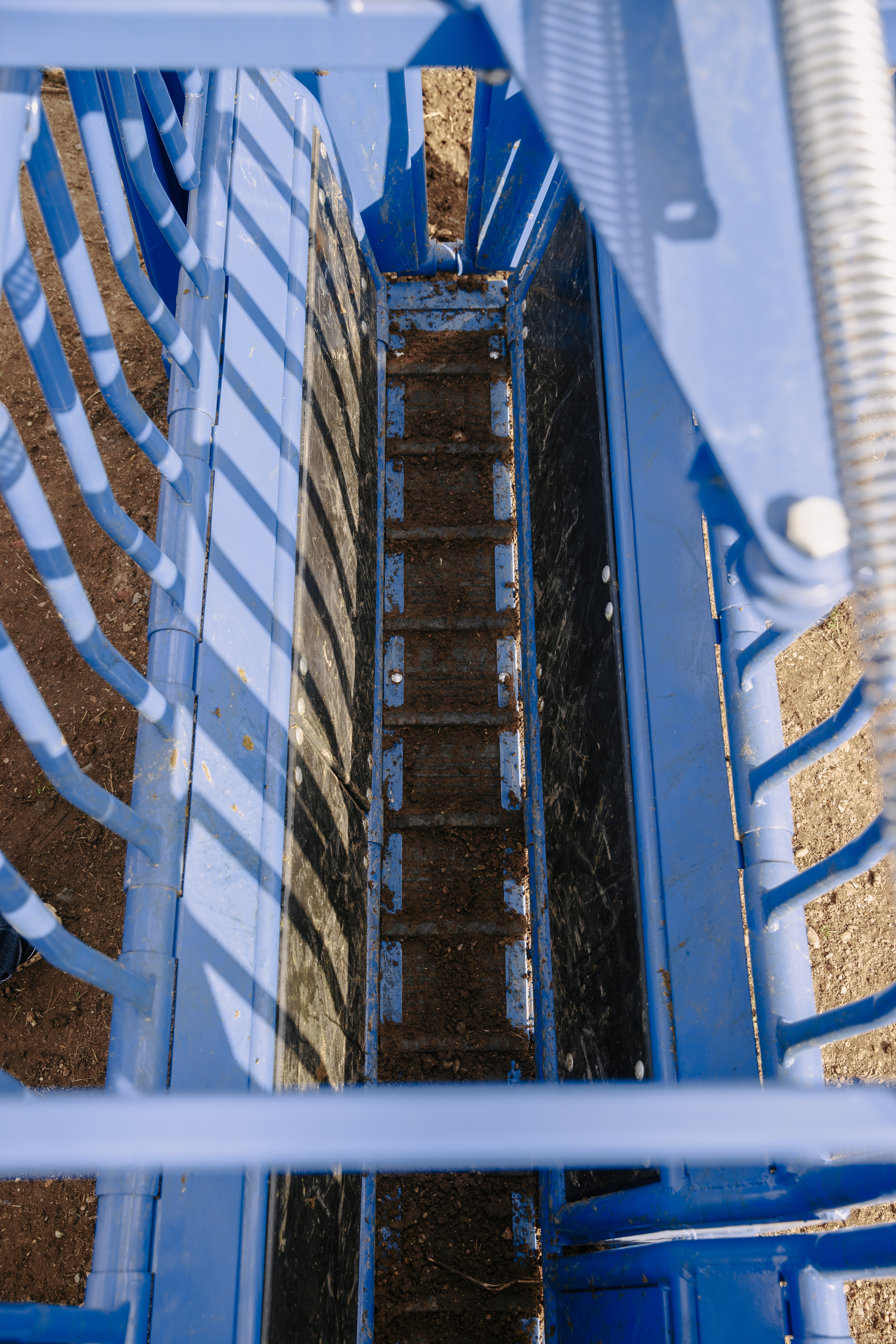 SqueezeChute SC25 0326 Sheriff 9013.jpg